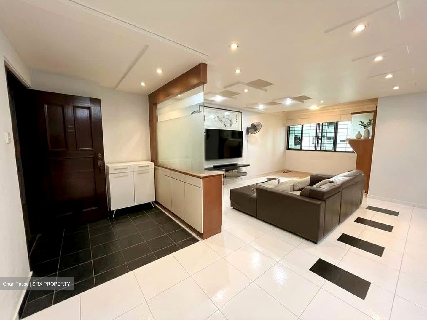 Blk 307A Anchorvale Place (Sengkang), HDB 5 Rooms #583961931